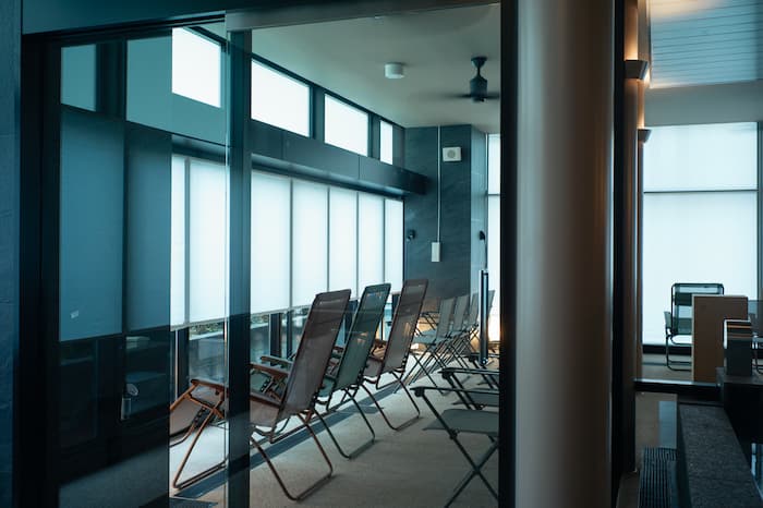 外気ラウンジ / Open air lounge